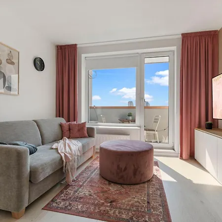 Lam Rose - Ac - Terrace *