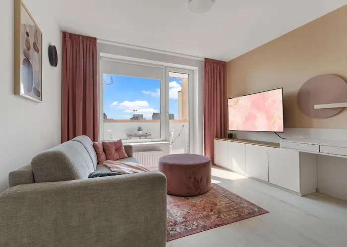 Lam Rose - Ac - Terrace