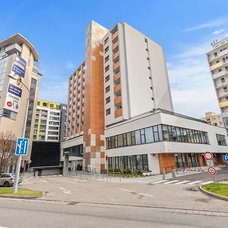 Lam Rose - Ac - Terrace Apartamento *