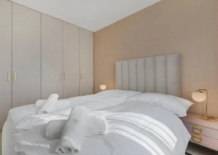 Lam Rose - Ac - Terrace Apartament Bratislava